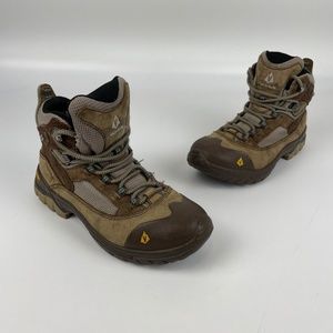 Vasque Women's Size 7.5 Hiking Trail Boots Brown Gore Tex Insulated Vibram Soles
